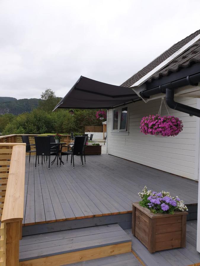 Dada Apartment Hjelmeland 외부 사진
